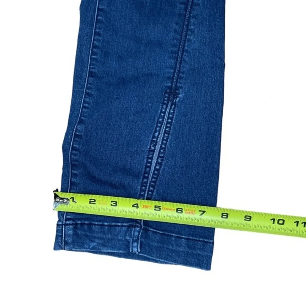 Free People Women’s 70’s Style Jeans With Slits At Bottom Size 27 61855-16515125
